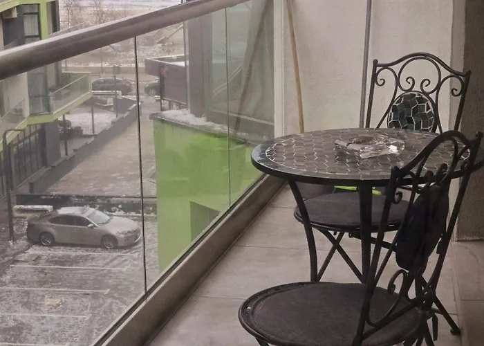 Luxury Promenada Cu Piscina & Daire *