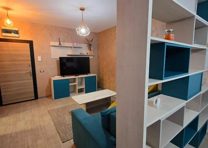 Luxury Promenada Cu Piscina & Daire *