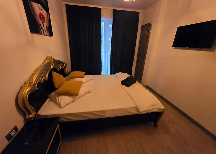 Daire Luxury Promenada Cu Piscina & *