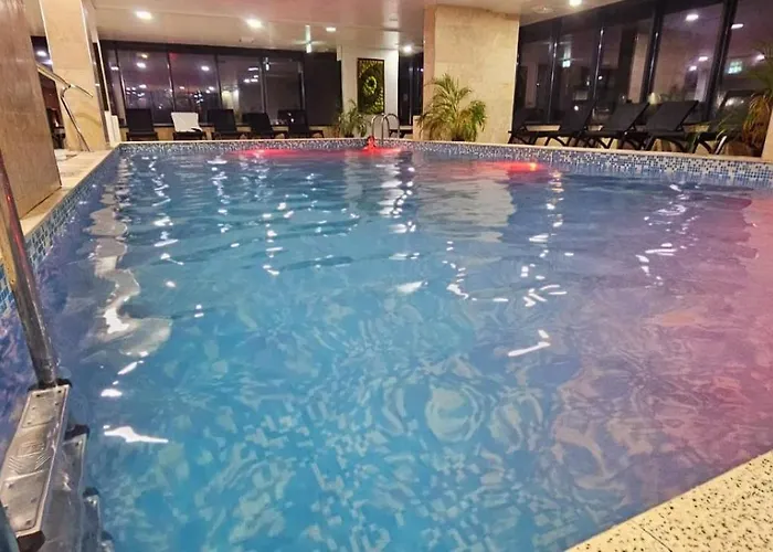 Luxury Promenada Cu Piscina &